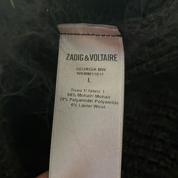 Fitted Crewneck Sweater - Picture 7 of 9